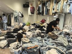 -广州白马服装市场