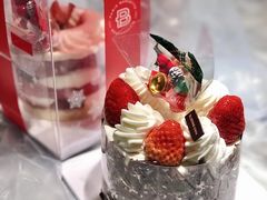 -PARIS BAGUETTE巴黎贝甜(周浦万达店)