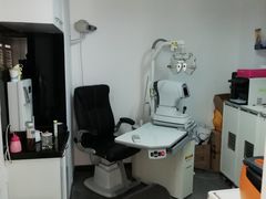 -目艮眼镜SHOWROOM(品牌集合店)