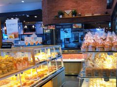 面包甜点陈列柜-爱达乐面包生日蛋糕(郫县时代天街店)