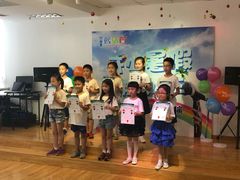 -蓝话筒·少儿成人演讲口才·主持朗诵·戏剧表演(大华第一坊店)