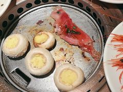 -钱小奴海鲜自助黑金店(杭州滨江龙湖店)