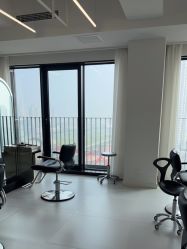 -Hello Lady发型设计