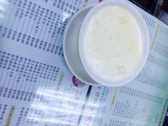 义顺牛奶公司(铜锣湾骆克道店)-义顺牛奶公司
