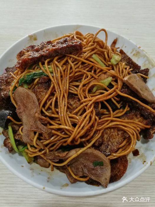 炒六鲜皮肚猪肝面