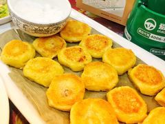 -闯关东东北农家菜(崂山石老人店)
