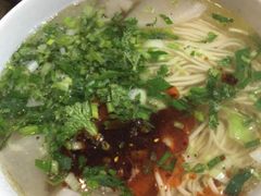 -陇上全荟兰州传统牛肉面(延吉路店)