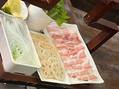 -蜀中吴养生板栗鸡(会展店)
