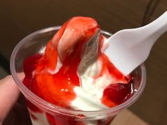 草莓新地-麦当劳(沙河店)