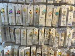 -泰康仰忠精品批发城