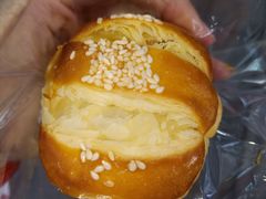 -万利隆面包生日蛋糕(人民路店)