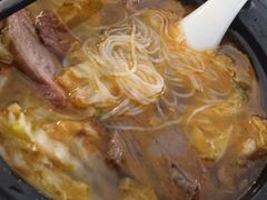 -闫家驴肉老店(华电一校店)