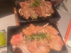 -左庭右院鲜牛肉火锅黑金店(陆家嘴中心店)