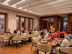 -怡咖啡海鲜自助餐厅(浦东香格里拉店)