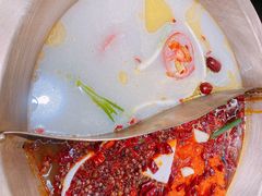 -沸炉重庆老火锅(军事博物馆店)