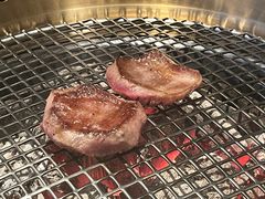 -铭牛烧肉·和牛海鲜自助(高新月牙湖店)