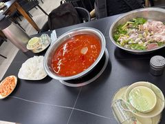 -周良天山牛杂城(天山路总店)