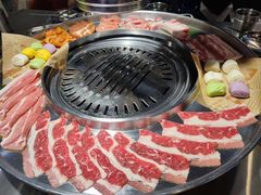 -哈哈碳都·牛肋条无限自助烤肉(宝龙店)