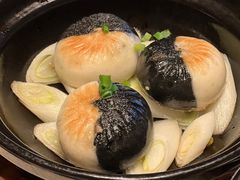 澳白和羊黑松露芝士生煎包-丽思卡尔顿酒店-天泰轩中餐厅(大沽北路店)