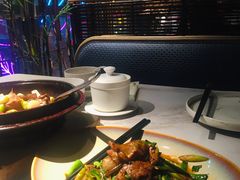 土猪回锅肉-柴门头啖汤·经典川菜·慢火汤品(锦城万达店)