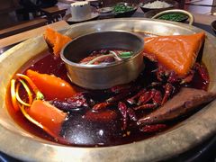 -王婆乔鲜鱼自助火锅(蜀汉路店)
