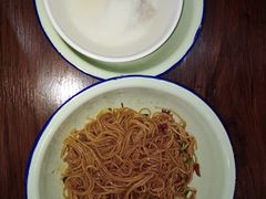 -万方圆拌粉瓦罐汤(五湖国际店)