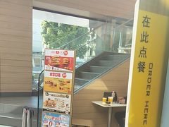 -麦当劳(乳山路店)
