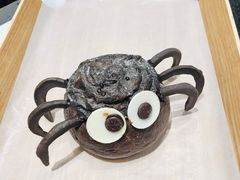 大眼蜘蛛包-奈雪的茶(青岛卓悦里INTOWN店)