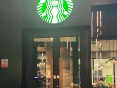 门面-星巴克(济南美莲广场店)