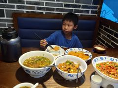 -八碗湘长沙市井菜(坡子街店)