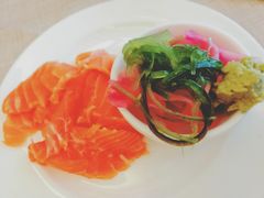 -东方红海鲜百汇(国际大厦店)