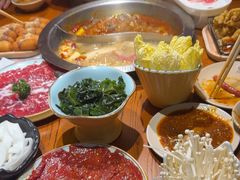 -东巴婆婆云南鱼豆花火锅(大东门店)