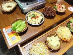 -黔有有贵州酸汤夺夺粉火锅(五味十字店)