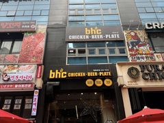 -BHC炸鸡(明洞总店)