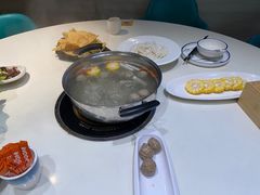 -匠心牛公馆·潮汕牛肉海鲜火锅(索菲特店)