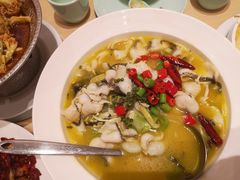 -吕氏疙瘩汤·新派鲁菜(芝罘万达店)