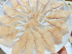 虹鳟鱼刺身-沱江鱼府(丽江店)