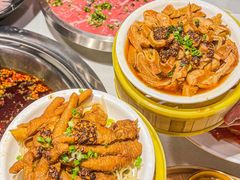 -老房老舍重庆火锅(假日城市店)