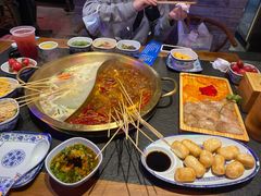 麻辣鸳鸯锅-来涮蜀鲜货火锅串串香(菜市口店)