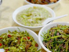 香菜牛肉-小辣椒(华富店)