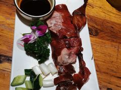 宜良脆皮小刀鸭-老滇山寨•云南特色菜•地方菜•民族风情歌舞表演(金碧店)