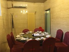 包厢-东四民芳餐厅(世茂工三店)