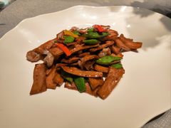 黑松露炒菌菇-湯記傳菜
