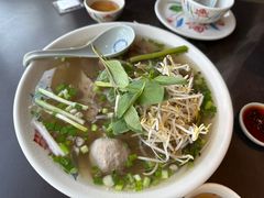 特色越南河粉-大头虾越式风味餐厅(光明广场店)