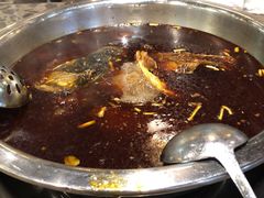 -肖肖酸萝卜鱼火锅(总店)