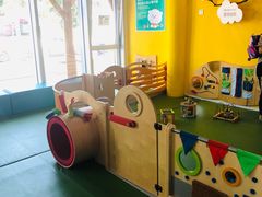 -乐融婴幼儿成长中心(四季青校区)