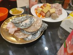 -焱味真•韩牛自助烤肉(大学城店)