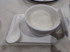 -品香菜馆(旗峰路中侨大厦店)