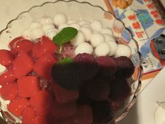 官官杨梅冰汤团-哥老官重庆美蛙鱼头(五角场合生汇店)