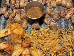 -Dombe豚(黑猪肉街店)